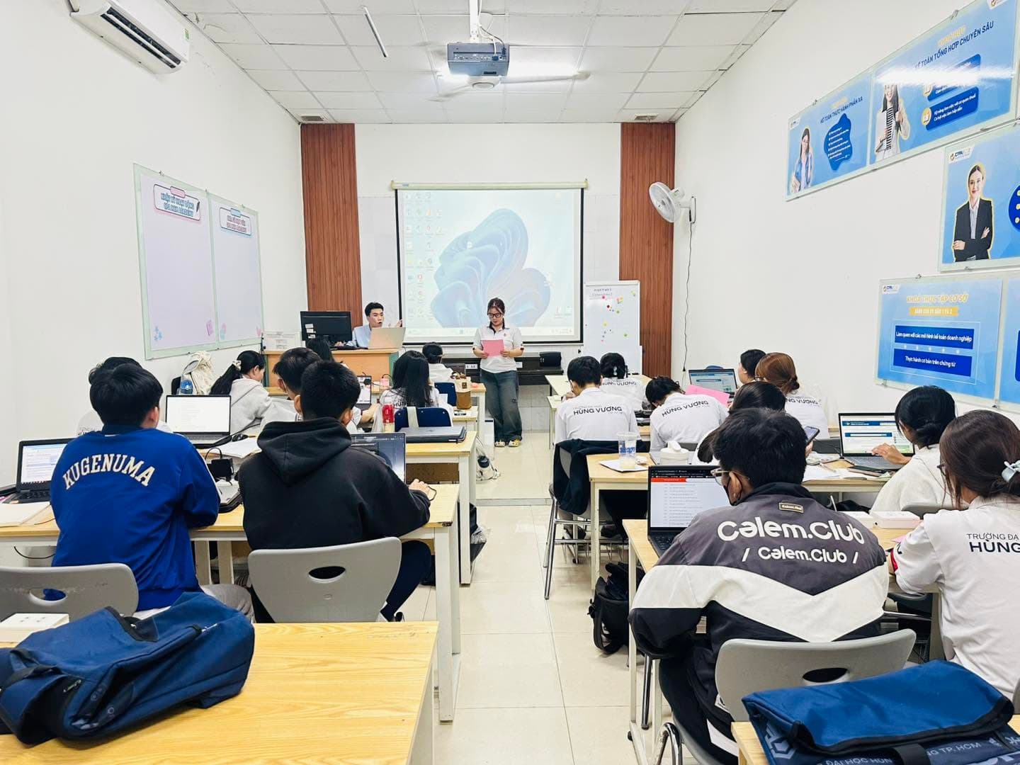 Lớp học thực hành tại CPA HCM Academy